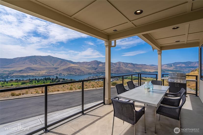 Property photo for 926 Long Drive, Chelan photo 3