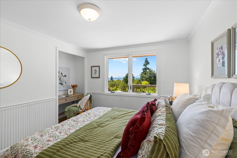 Property photo for 18241 14th Avenue NW, Shoreline photo 26