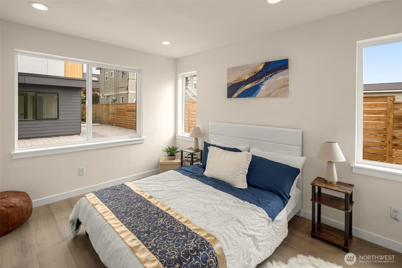 Property photo for 4514 A Corliss Avenue N, Seattle photo 18