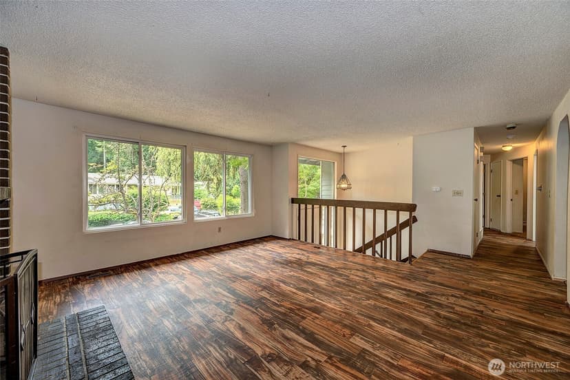 Property photo for 5927 147 Street SW, Edmonds photo 10