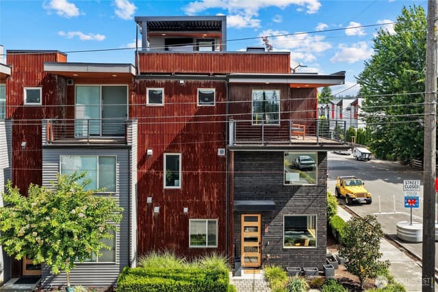 Property photo for 724 S Willow Street, Seattle