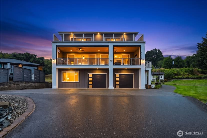 Property photo for 6718 Water Street NE, Tacoma