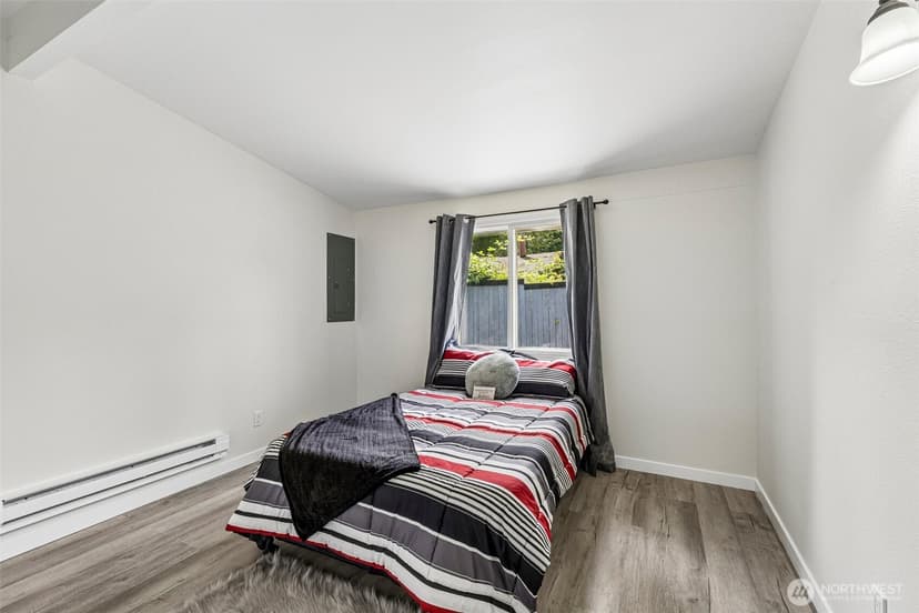 Property photo for 13039 24th Avenue S, Seattle photo 22