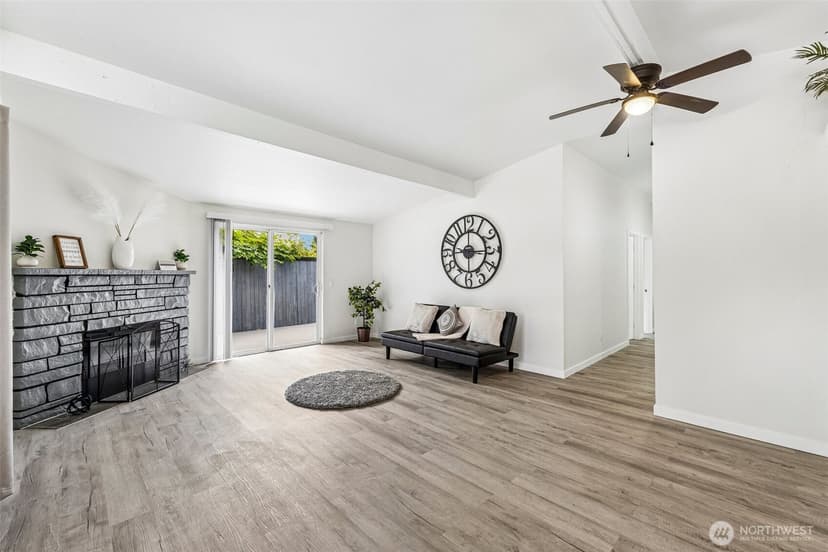 Property photo for 13039 24th Avenue S, Seattle photo 8