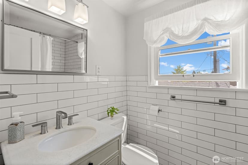 Property photo for 1805 N Union Avenue, Tacoma photo 20