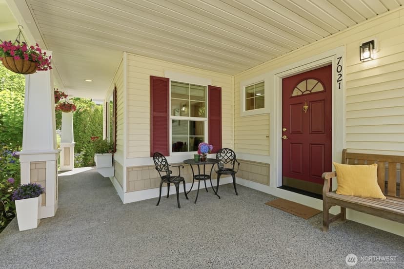 Property photo for 7021 Carmichael Avenue SE, Snoqualmie photo 12