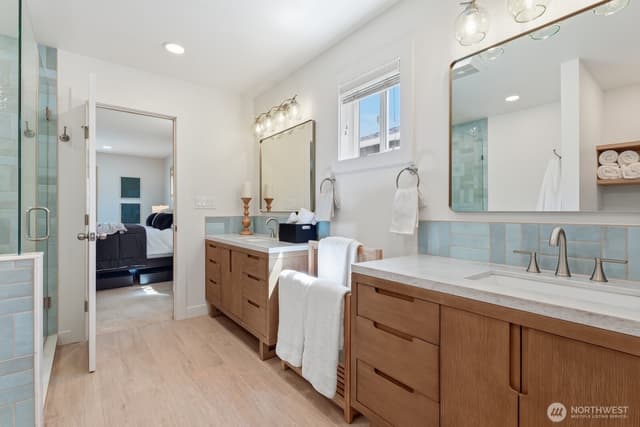 Property photo for 7021 Carmichael Avenue SE, Snoqualmie photo 5