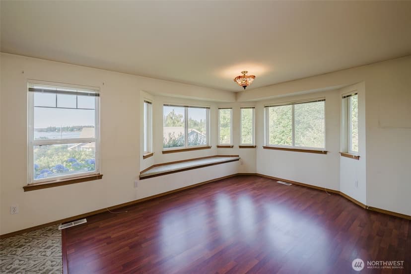 Property photo for 5305 Harbor Ridge Drive, Bremerton photo 11