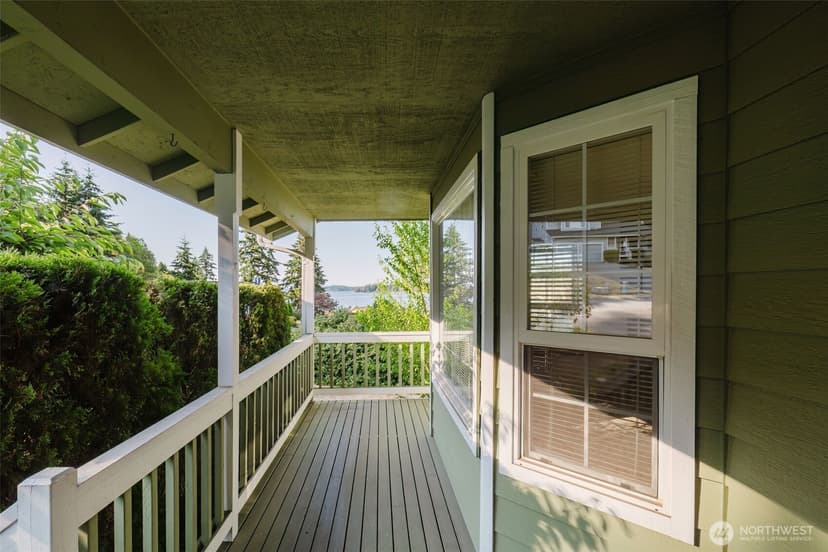 Property photo for 5305 Harbor Ridge Drive, Bremerton photo 4