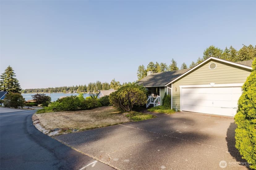 Property photo for 5305 Harbor Ridge Drive, Bremerton