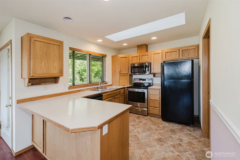 Property photo for 5305 Harbor Ridge Drive, Bremerton photo 16