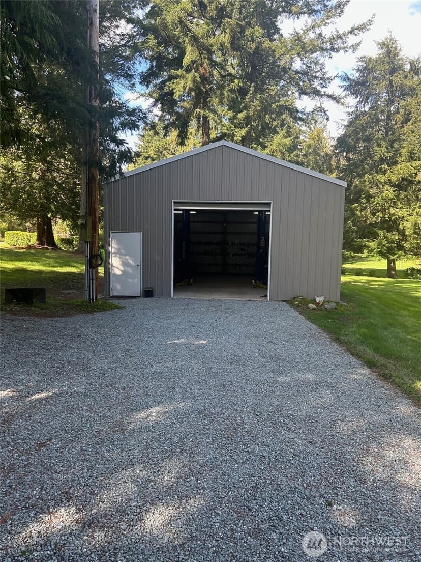 Property photo for 16117 58th Avenue NW, Stanwood photo 24