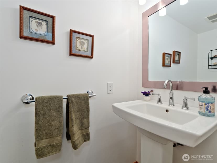 Property photo for 16117 58th Avenue NW, Stanwood photo 15
