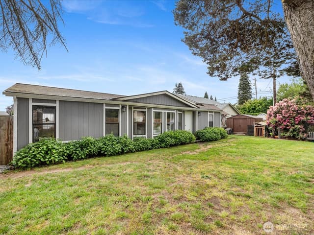 Property photo for 5326 64th Street NE, Marysville