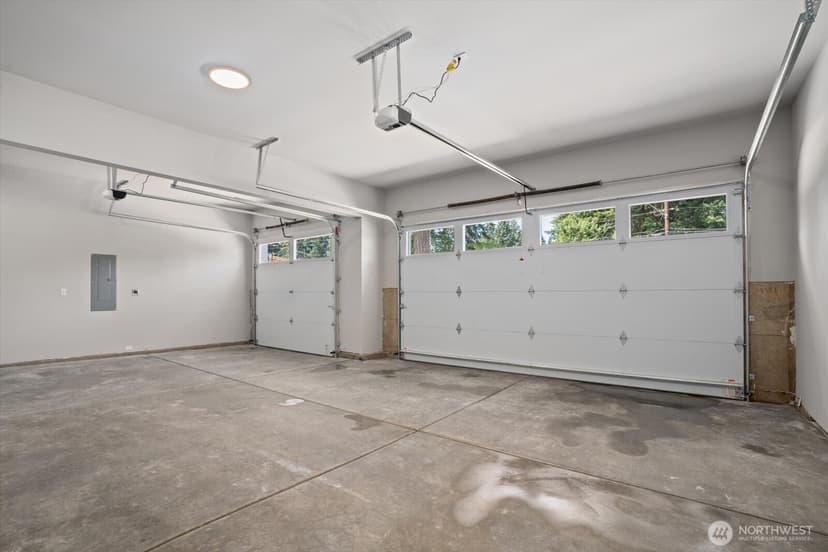 Property photo for 3504 Alaska Road, Brier photo 40