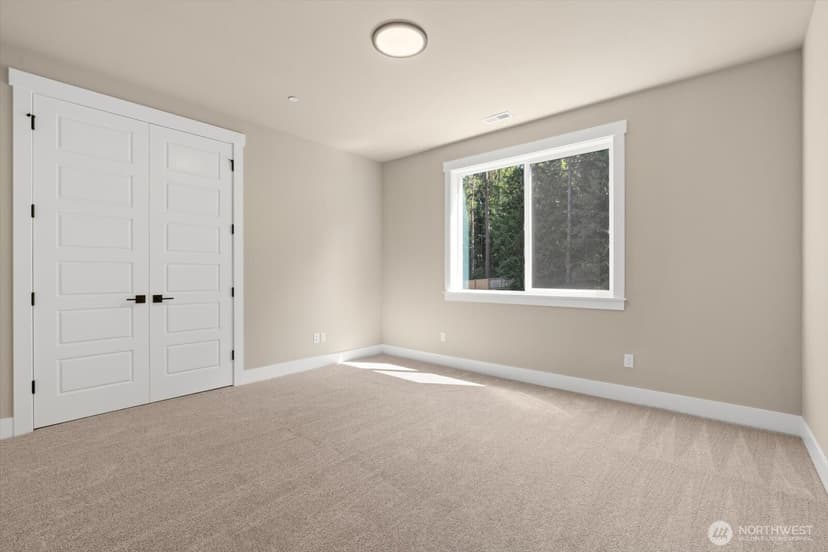 Property photo for 3504 Alaska Road, Brier photo 31