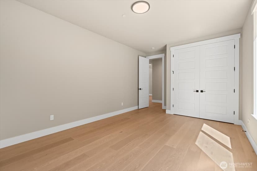 Property photo for 3504 Alaska Road, Brier photo 16