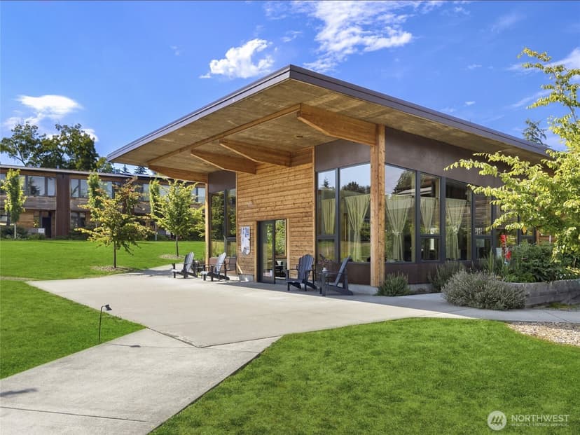 Property photo for 211 Wyatt Way NW #B204, Bainbridge Island photo 32