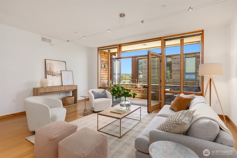 Property photo for 211 Wyatt Way NW #B204, Bainbridge Island photo 8