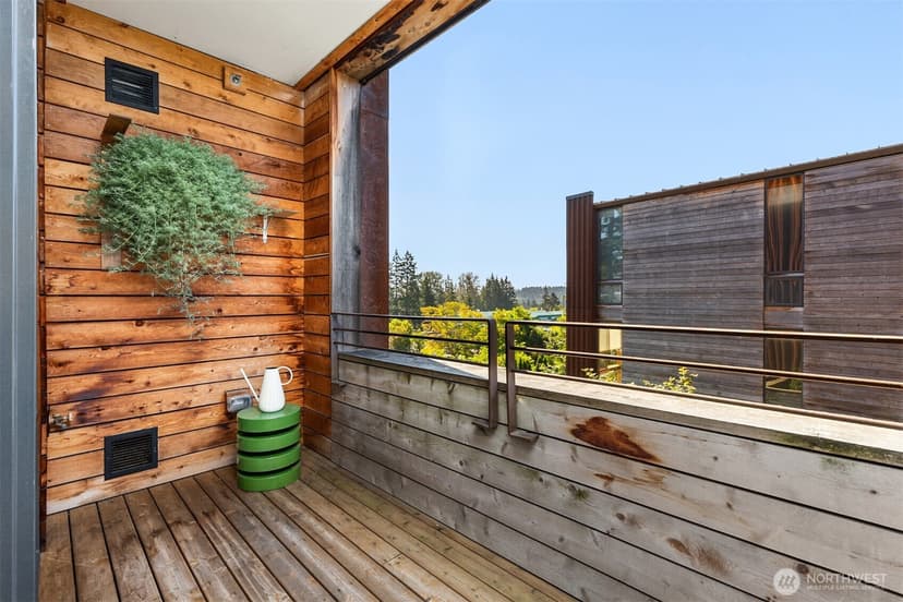 Property photo for 211 Wyatt Way NW #B204, Bainbridge Island photo 10