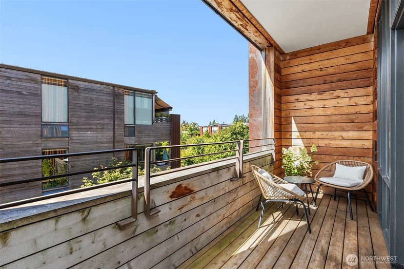 Property photo for 211 Wyatt Way NW #B204, Bainbridge Island photo 11