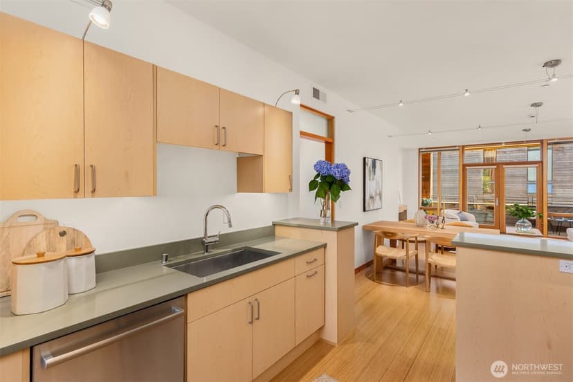 Property photo for 211 Wyatt Way NW #B204, Bainbridge Island photo 16