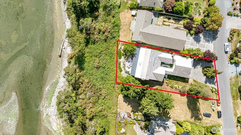 Property photo for 2374 Soundview Drive, Langley photo 37