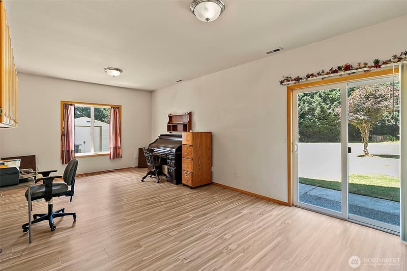 Property photo for 21503 21st Street E, Lake Tapps photo 18