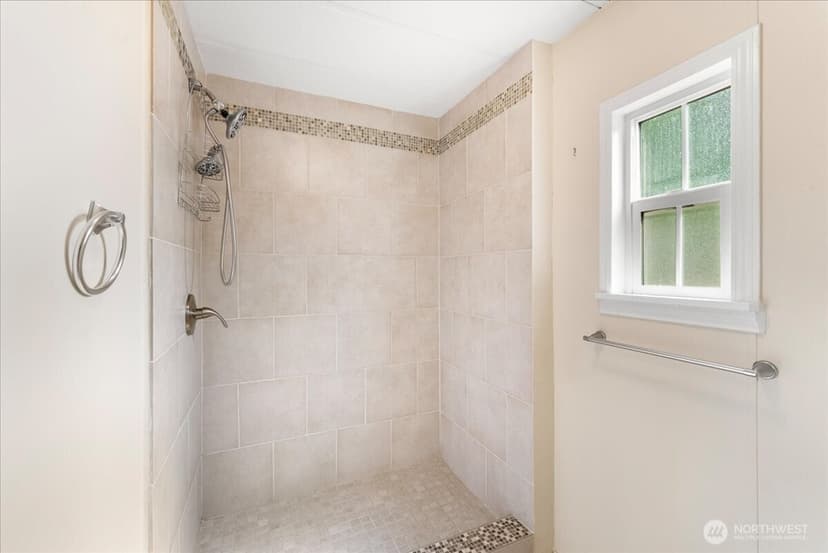 Property photo for 1402 22nd Street NE #408, Auburn photo 17