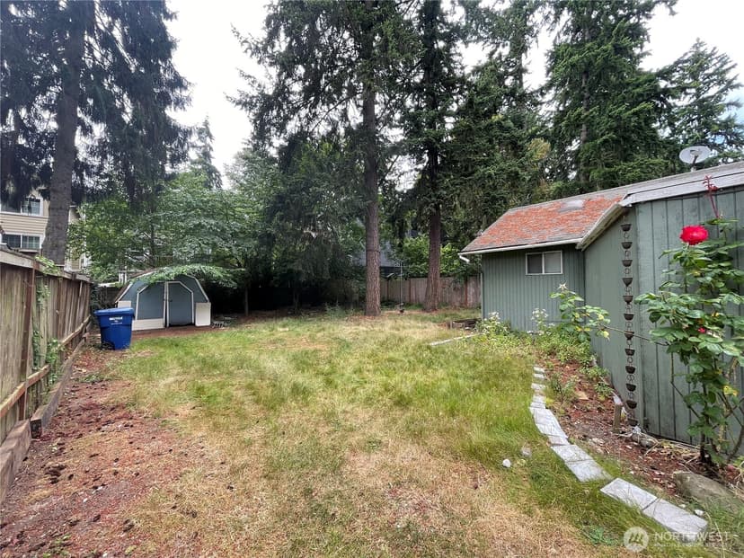 Property photo for 13729 Stone Avenue N, Seattle photo 29