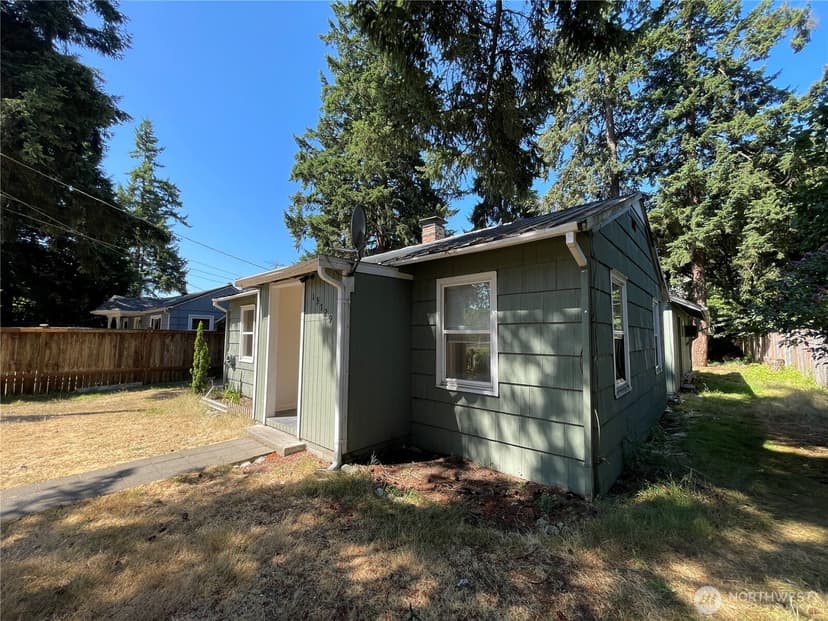 Property photo for 13729 Stone Avenue N, Seattle photo 34