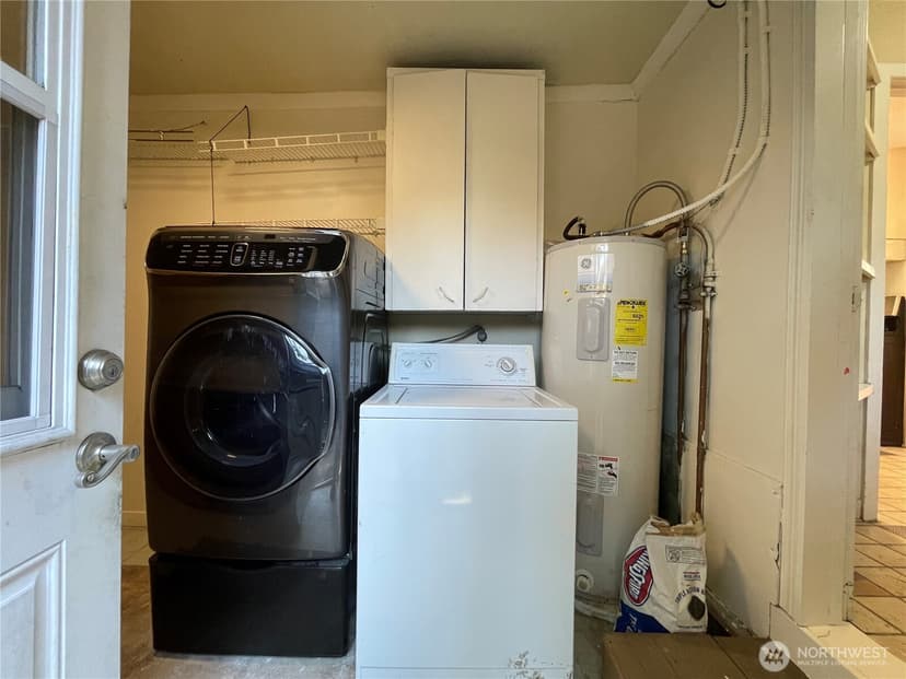 Property photo for 13729 Stone Avenue N, Seattle photo 19