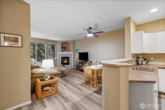 Property photo for 12712 Admiralty Way #B204, Everett photo 3