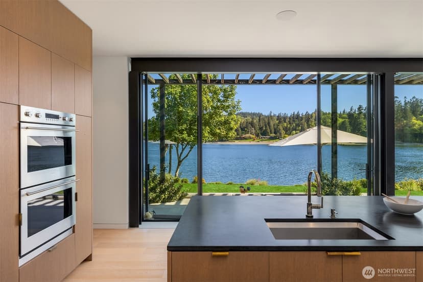 Property photo for 10555 NE Seaborn Road, Bainbridge Island photo 9