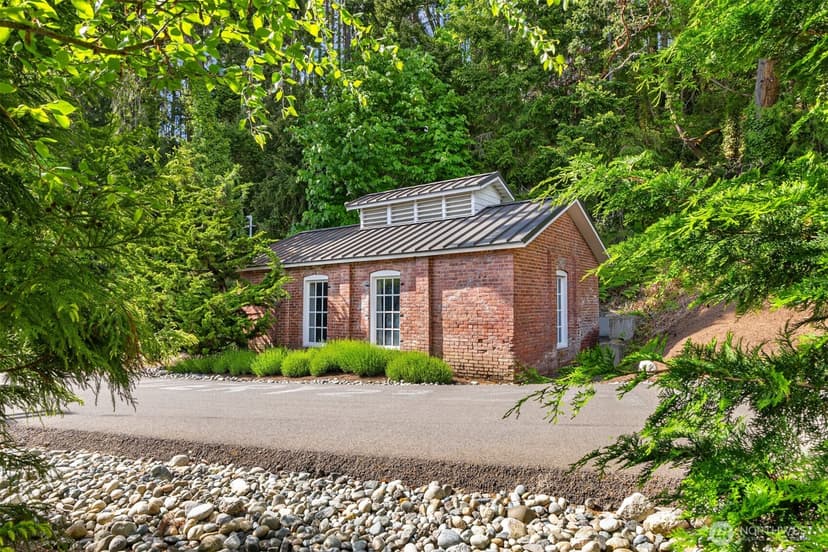 Property photo for 10555 NE Seaborn Road, Bainbridge Island photo 30