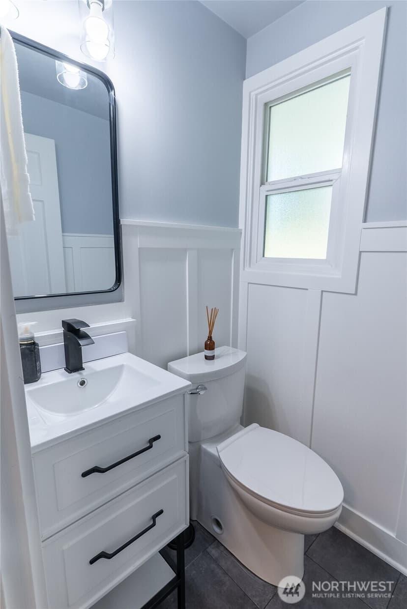 Property photo for 11315 Loma Place SW, Lakewood photo 20
