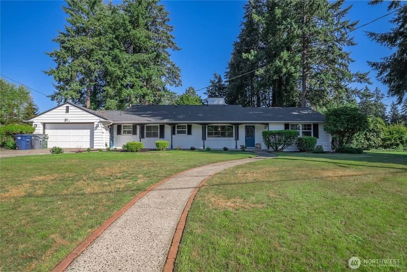 Property photo for 11315 Loma Place SW, Lakewood photo 2