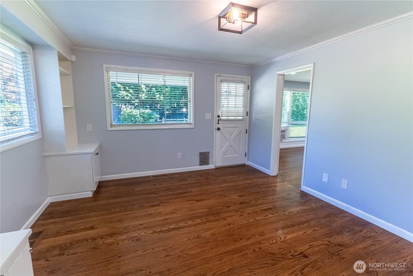 Property photo for 11315 Loma Place SW, Lakewood photo 22