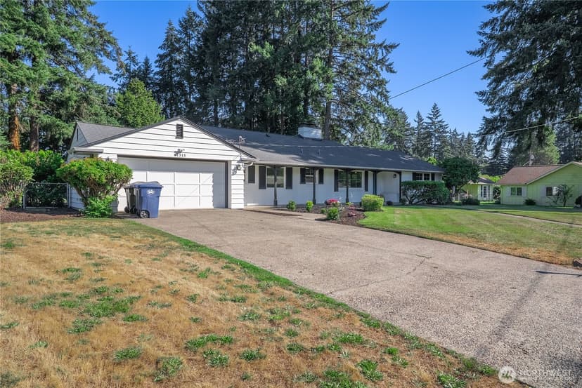 Property photo for 11315 Loma Place SW, Lakewood photo 3