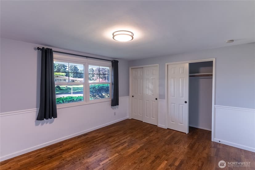 Property photo for 11315 Loma Place SW, Lakewood photo 28