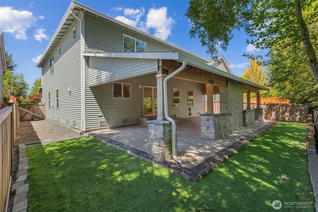 Property photo for 7813 86th Avenue NE, Marysville photo 4