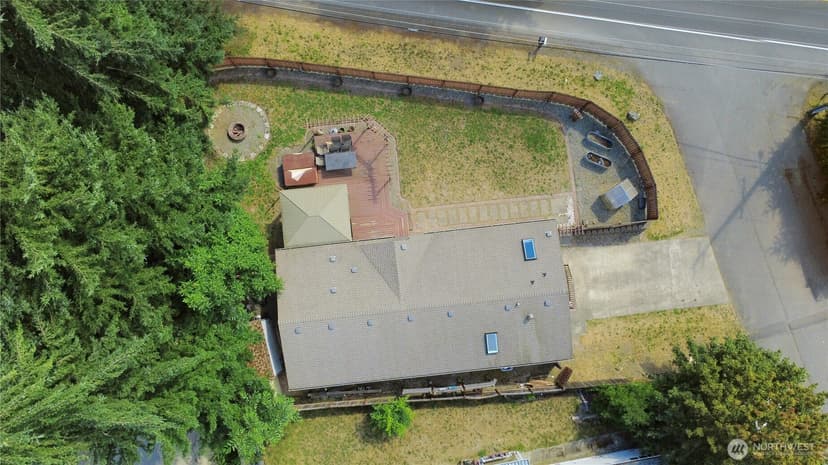 Property photo for 13217 9th Avenue Ct E, Tacoma photo 22