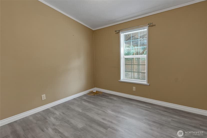 Property photo for 13217 9th Avenue Ct E, Tacoma photo 15