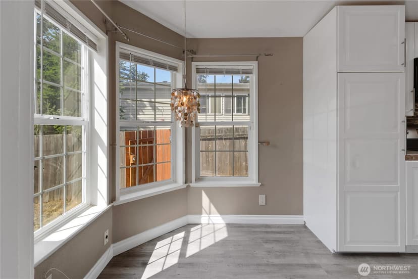 Property photo for 13217 9th Avenue Ct E, Tacoma photo 9