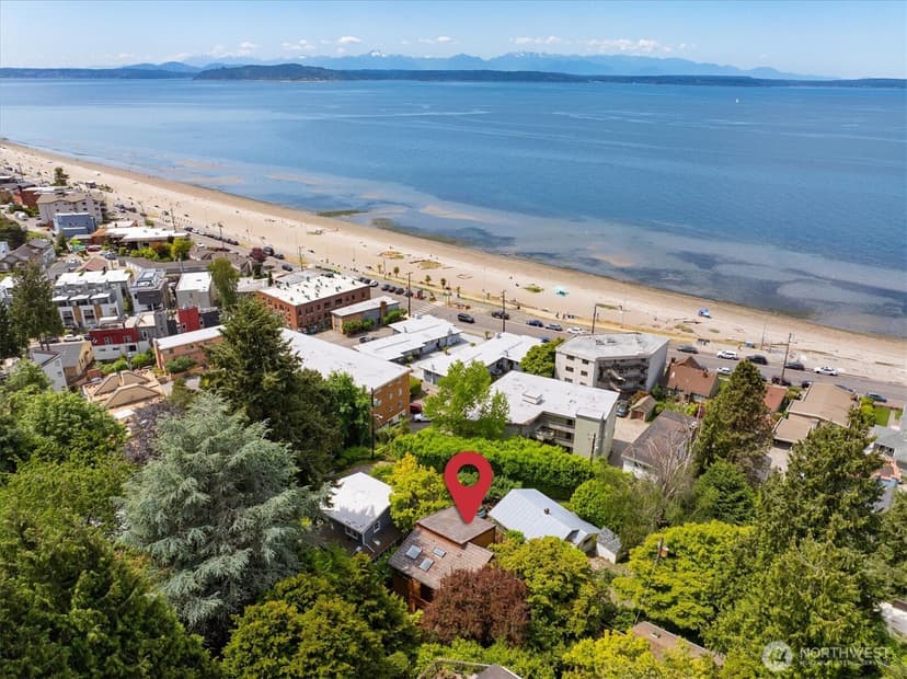 Property photo for 2364 Hobart Avenue SW, Seattle photo 3
