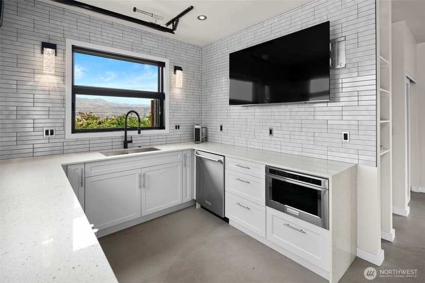 Property photo for 820 Summit Boulevard, Manson photo 36