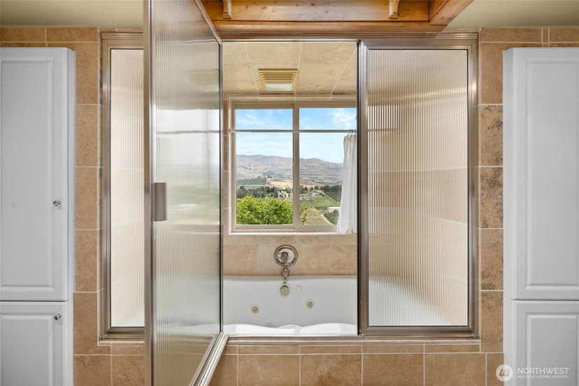 Property photo for 820 Summit Boulevard, Manson photo 19