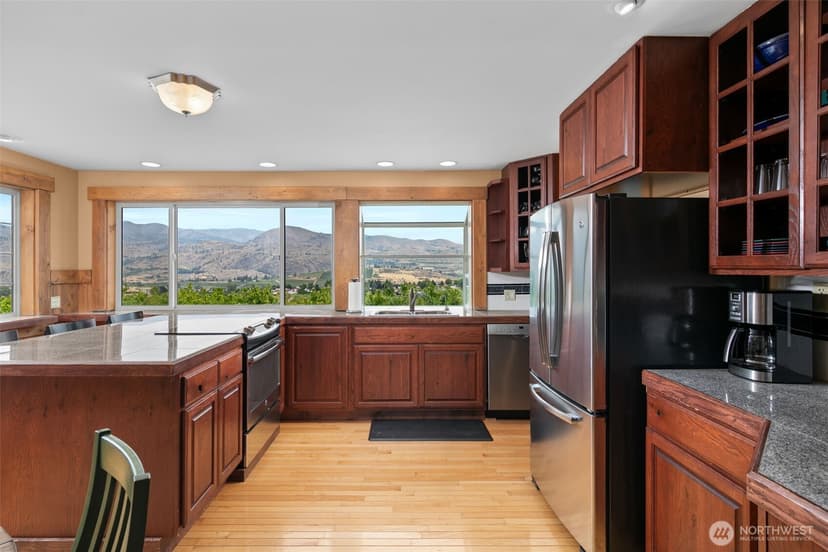 Property photo for 820 Summit Boulevard, Manson photo 12