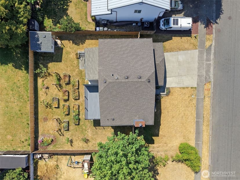 Property photo for 5402 34th Street Loop NE, Tacoma photo 37