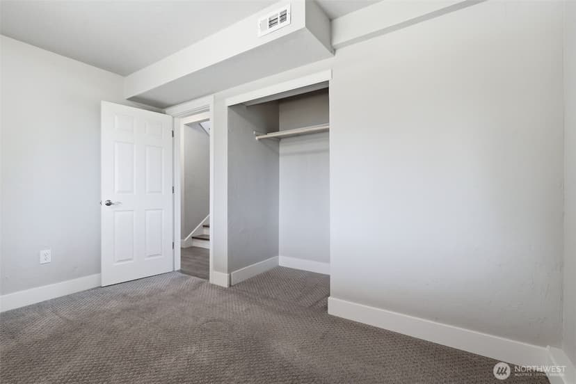 Property photo for 5402 34th Street Loop NE, Tacoma photo 22